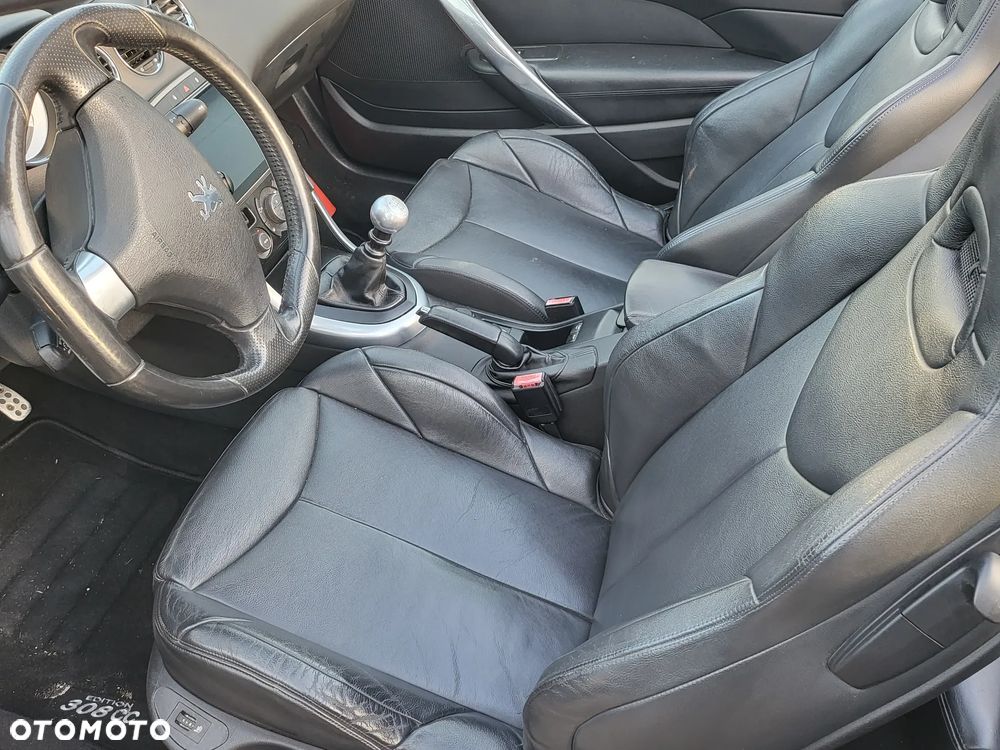 Peugeot 308 CC - 17