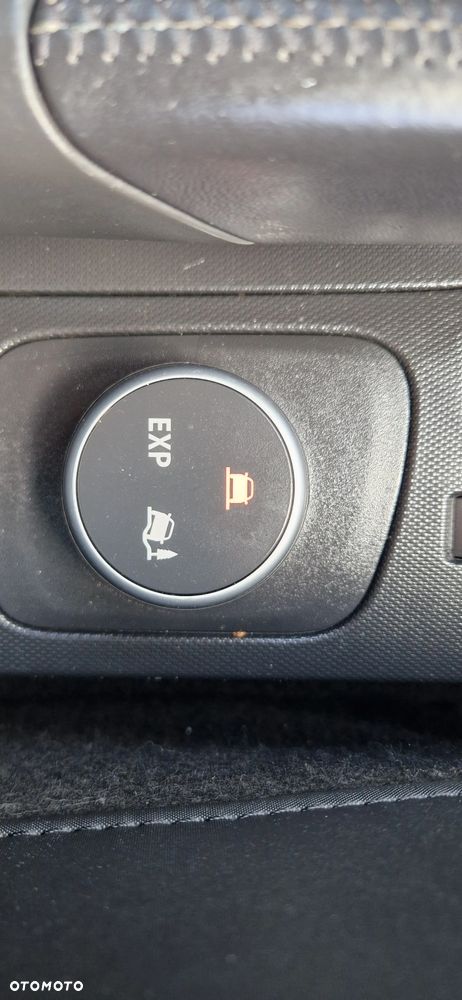 Renault Captur 1.2 TCe Helly Hansen EDC - 37