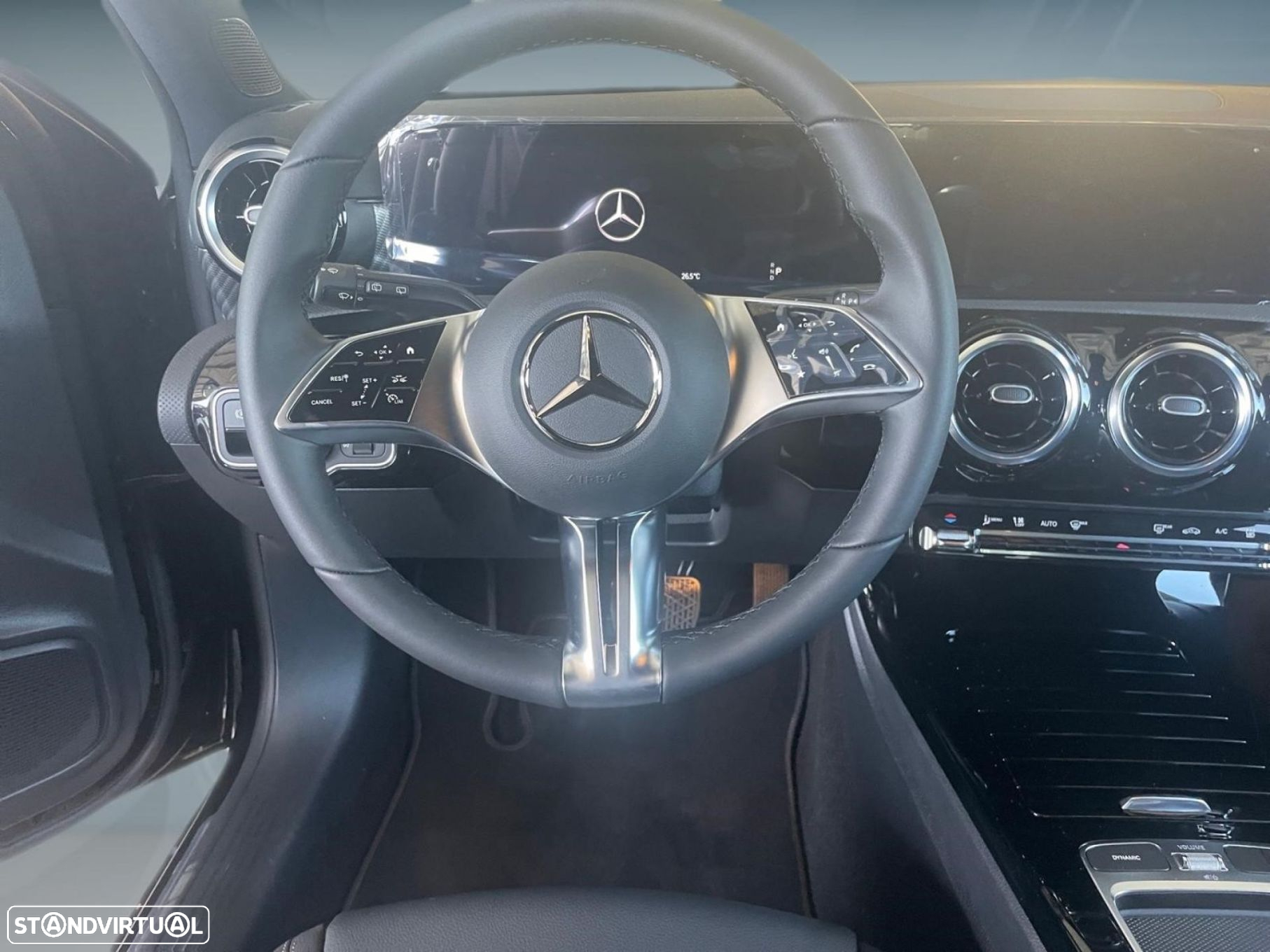 Mercedes-Benz A 250 e - 13