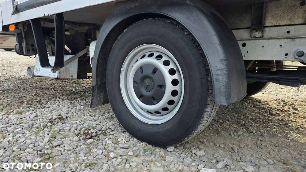 Mercedes-Benz SPRINTER - 30