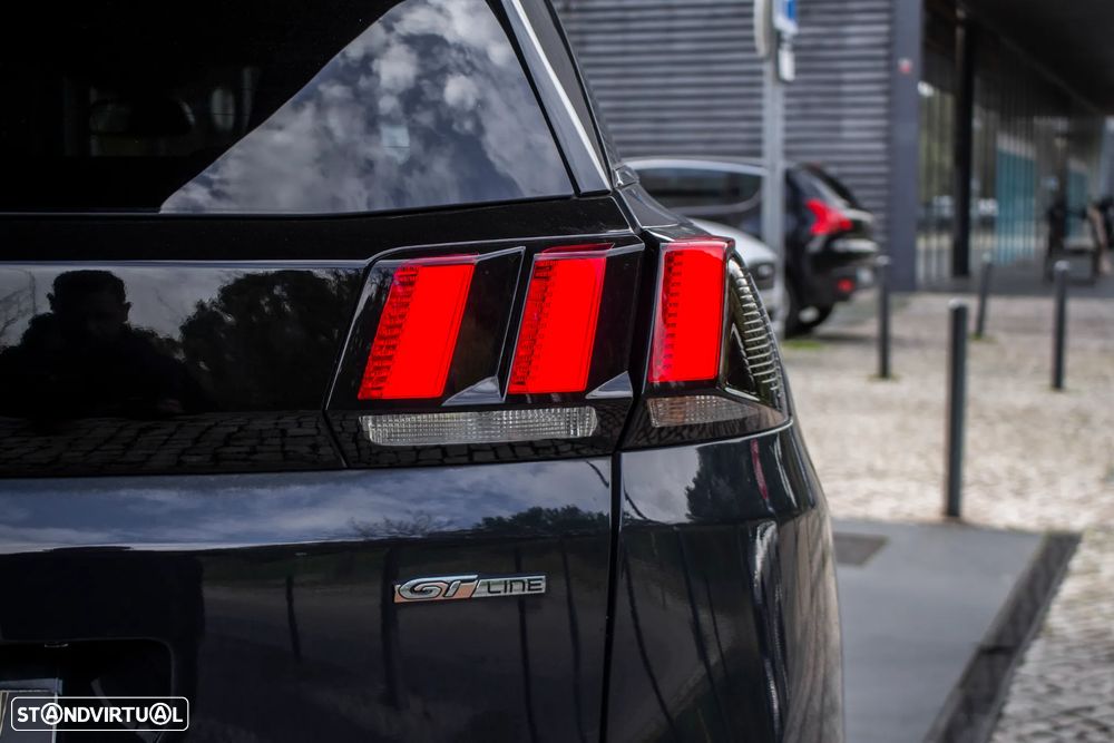 Peugeot 3008 1.6 PureTech GT EAT8 - 11