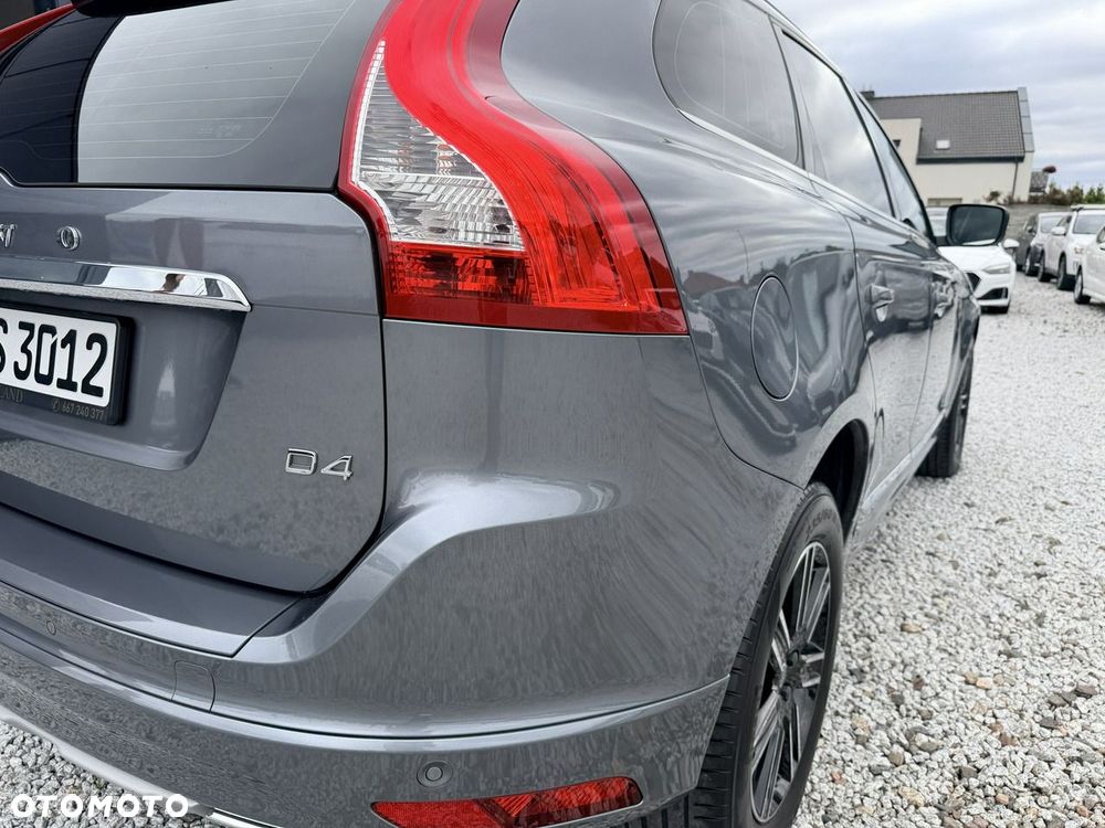 Volvo XC 60 D4 Geartronic Summum - 10