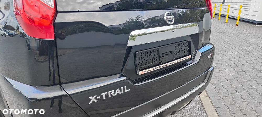 Nissan X-Trail 2.0 dCi 4x4 DPF Platinum - 16