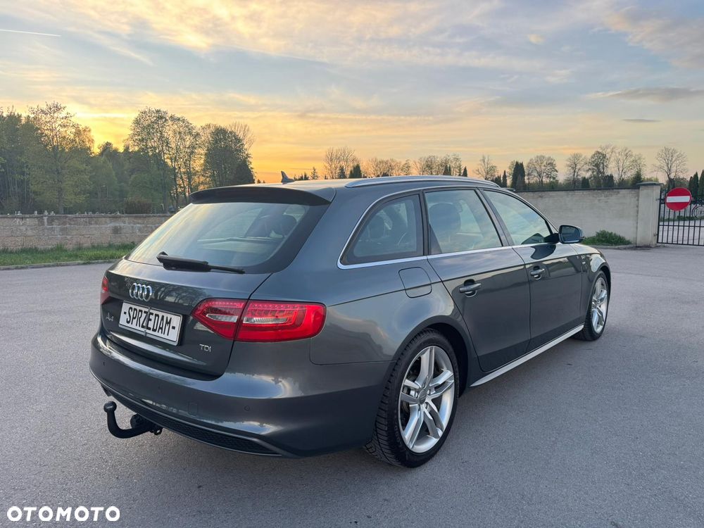 Audi A4 Avant - 27