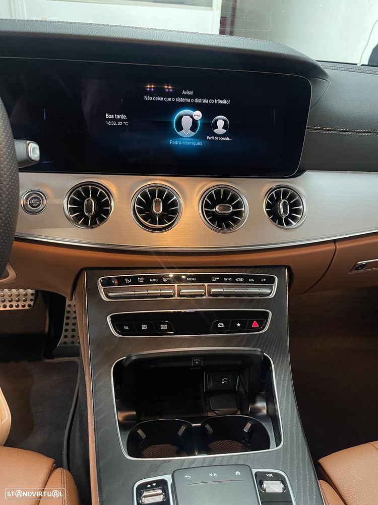 Mercedes-Benz E 300 - 23