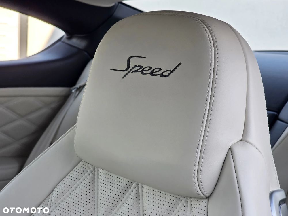 Bentley Continental GT - 13