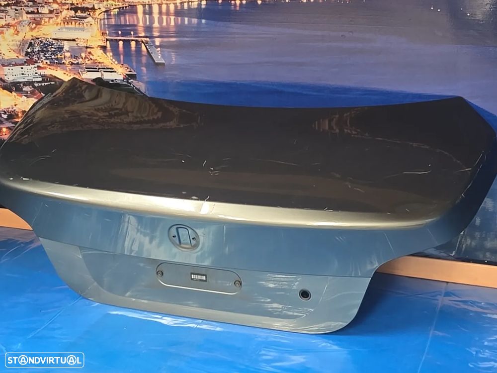 Tampa da mala traseira originais para bmw série 5 e60  2003- - 2