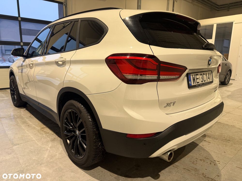 BMW X1 sDrive18i Advantage - 5