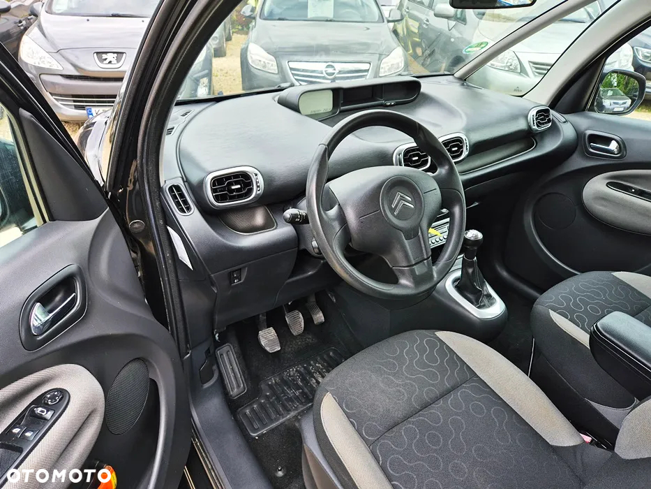 Citroën C3 Picasso 1.6i Exclusive - 32