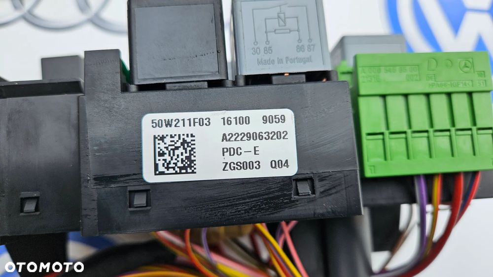 Mercedes C klasa W205 Skrzynka bezpieczników BCM Moduł BSI A2229063202 Puszka Skrzynka z bezpiecznikami - 8