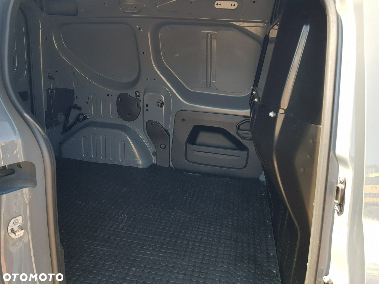 Renault Express - 12