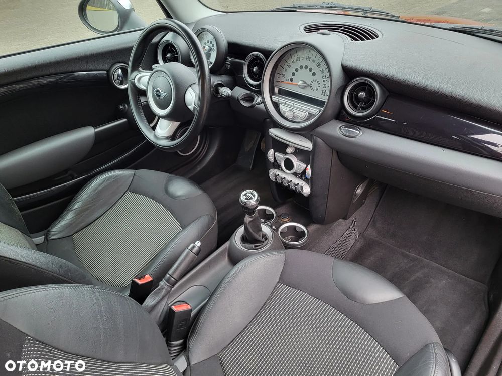 MINI Clubman Cooper - 17