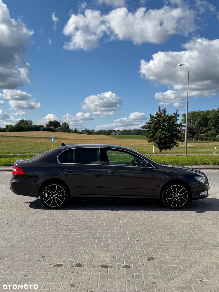 Skoda Superb 1.8 TSI DSG Exclusive - 12