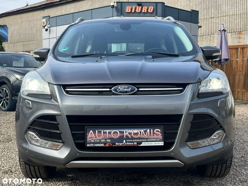 Ford Kuga 1.6 EcoBoost 2x4 Titanium - 2