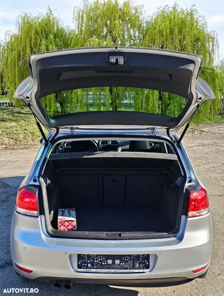 Volkswagen Golf 1.4 TSI Team - 11