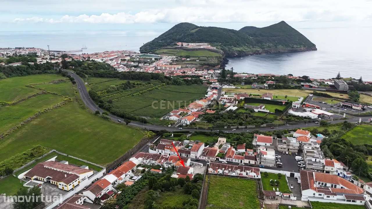 Moradia T4, localizada Pico da Urze , Angra do Heroísmo - Grande imagem: 3/9