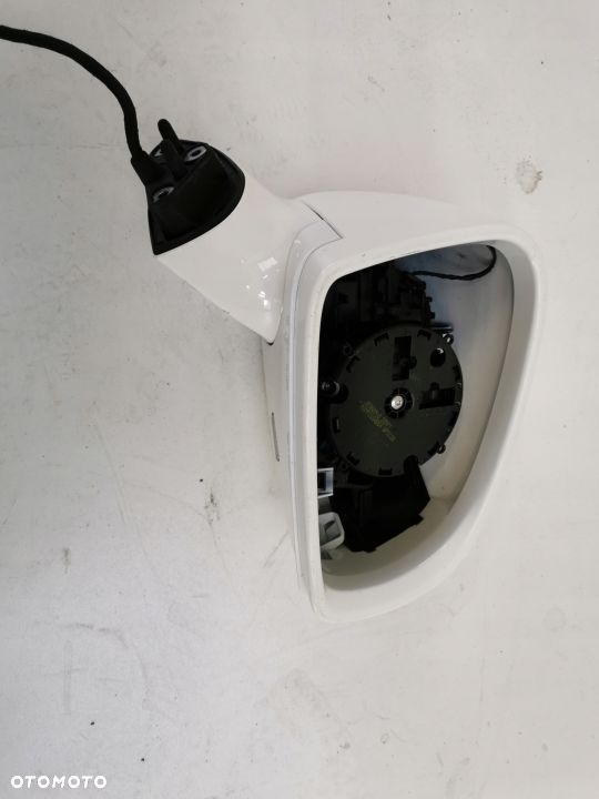 LUSTERKO MERCEDES SL w231 RH. A2318100216 13 PIN - 2