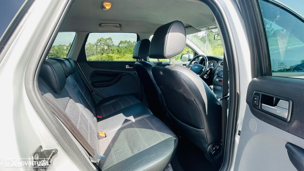 Ford Focus SW 1.6 TDCi Trend - 11