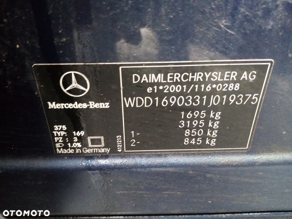 MERCEDES A KLASA W169 A200 04-08 2.0 -  RADIO RADIOODTWARZACZ - 23