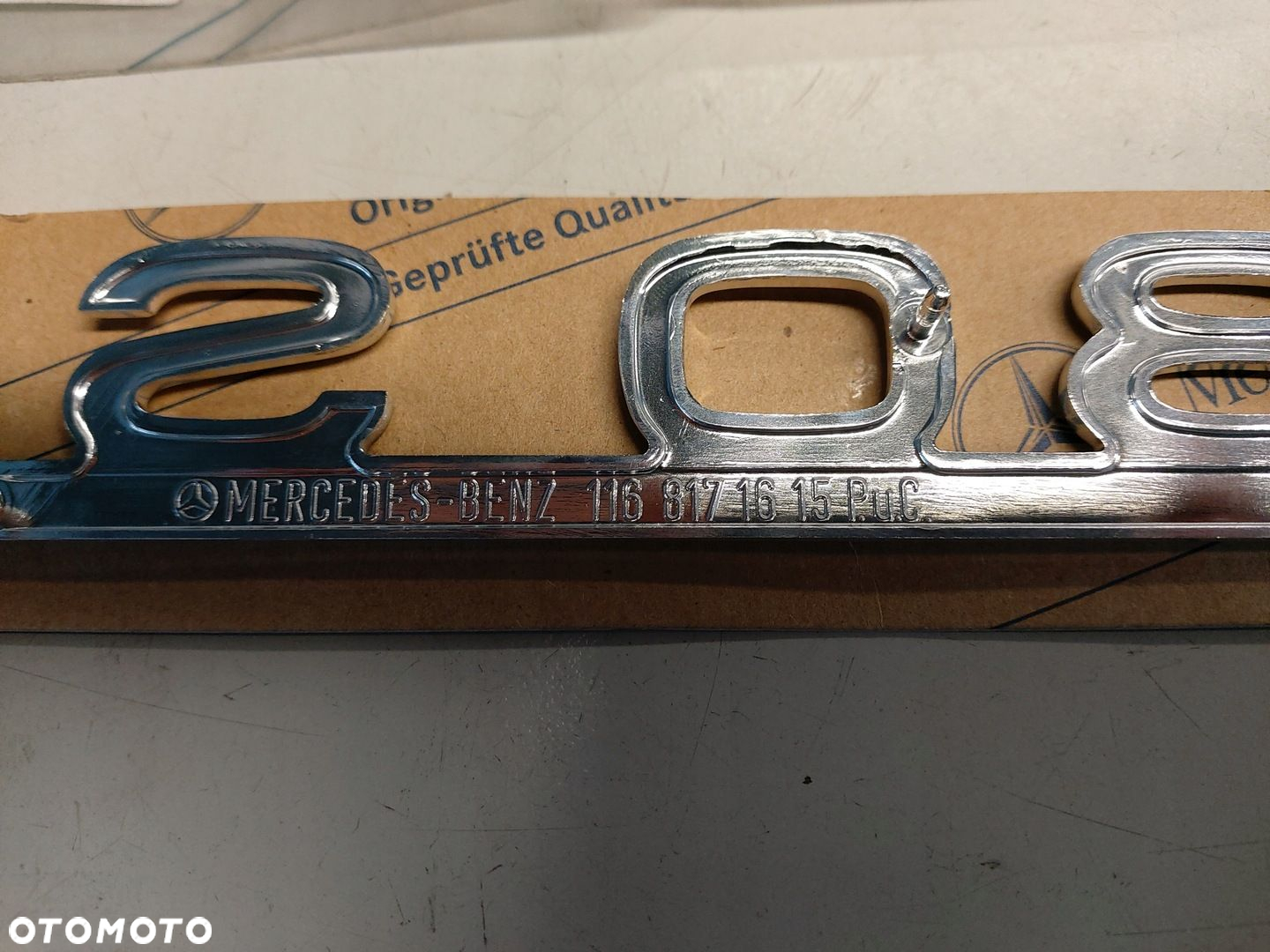 MERCEDES W116 280 S ZNACZEK EMBLEMAT 1168171615 - 4
