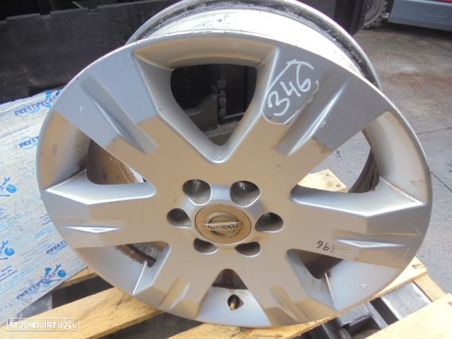 Jante Solta Jant346 NISSAN PATHFINDER 2 FASE 1 2005 2.5DCI  4X4 174CV 5P CINZA ESCURO OFF SET 30 7Jx17 6X114.3 66.0MM - 2