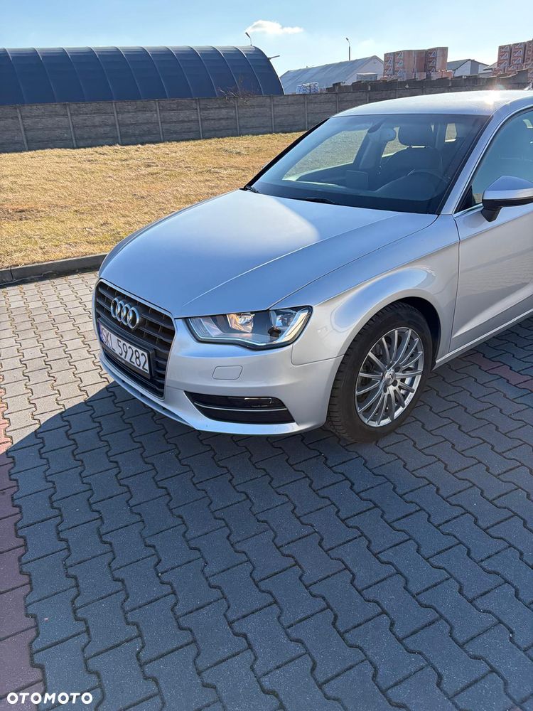 Audi A3 Sportback 1.4 TFSI Ambiente - 8