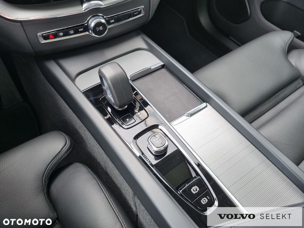 Volvo XC 60 - 34