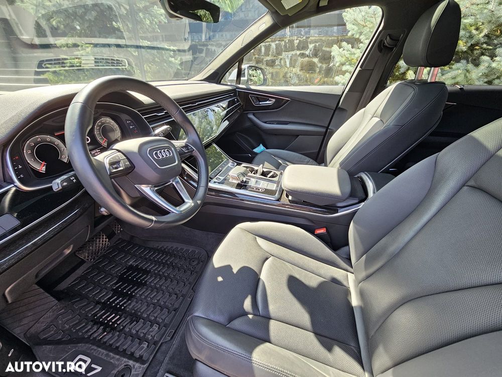 Audi Q7 Quattro 2.0 TFSI Panoramic - 13