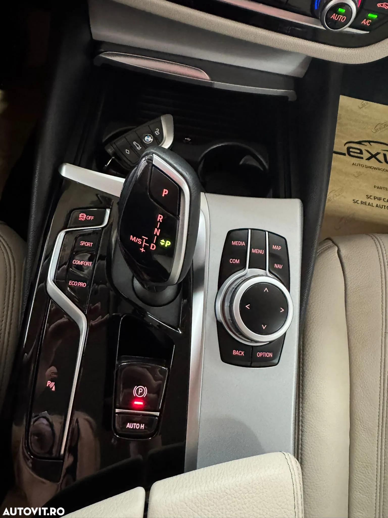 BMW Seria 5 530d xDrive Aut. - 26