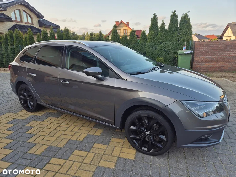 Seat Leon 2.0 TDI X-Perience S&S 4Drive - 7