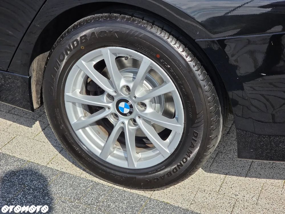 BMW Seria 3 318i GPF Advantage - 26