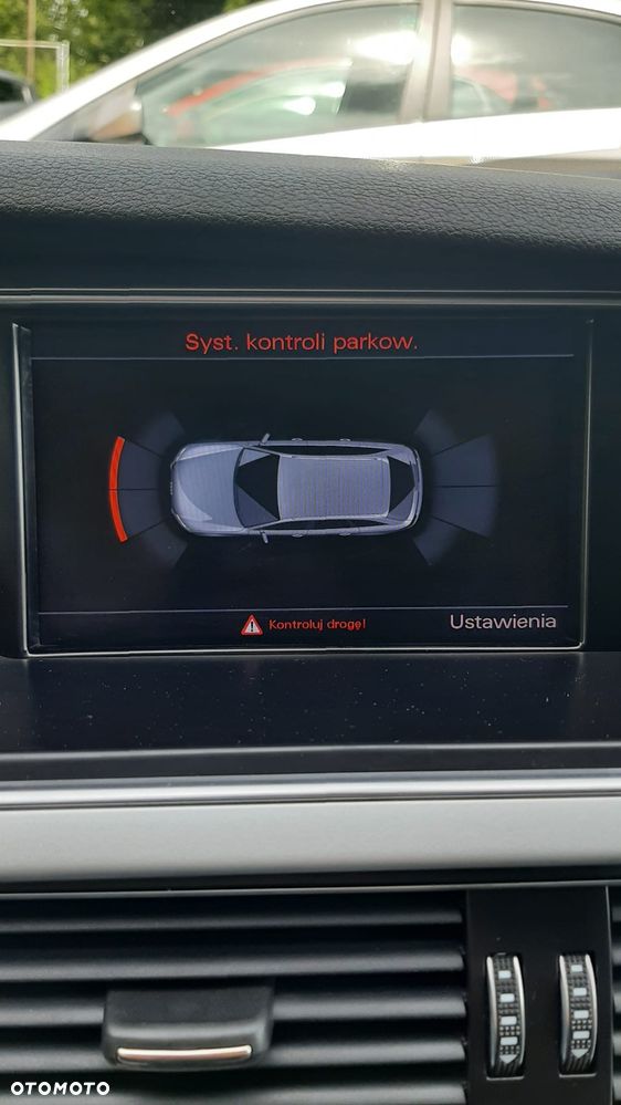 Audi A4 Avant 2.0 TDI DPF clean diesel multitronic Ambiente - 27