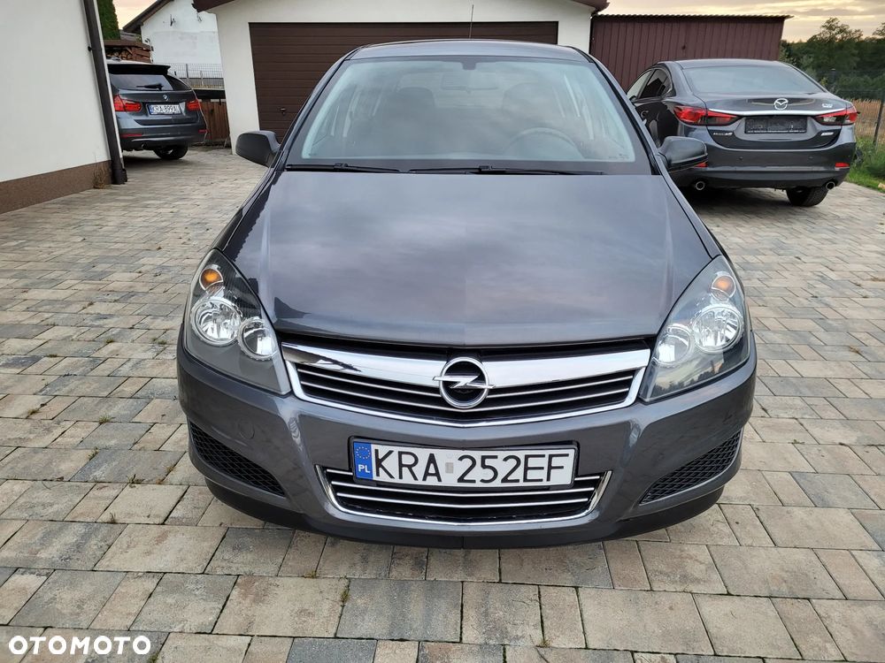 Opel Astra - 12