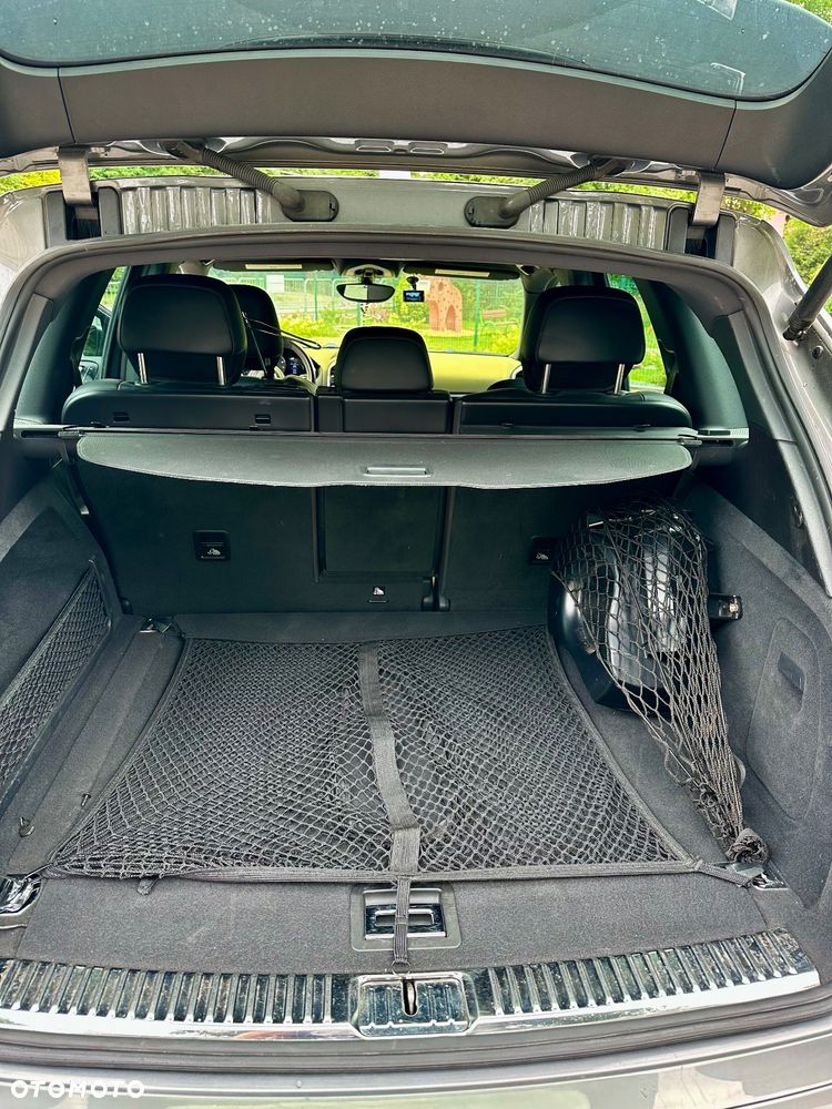 Porsche Cayenne Standard - 10