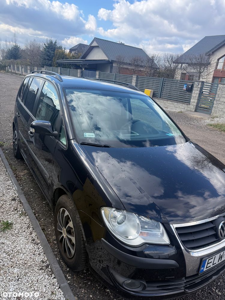 Volkswagen Touran 1.6 Trendline - 2