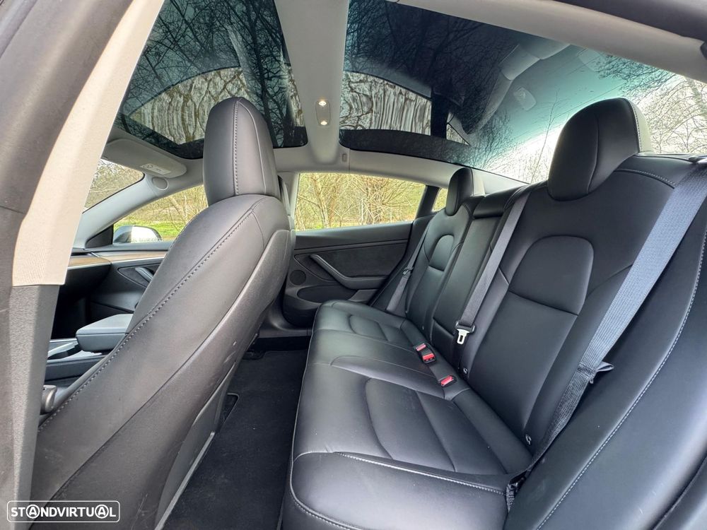 Tesla Model 3 Standard Range Plus RWD - 27