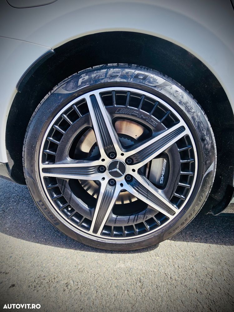 Mercedes-Benz EQE Mercedes-AMG 43 4MATIC - 19