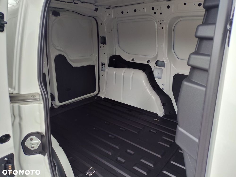 Volkswagen Caddy - 7