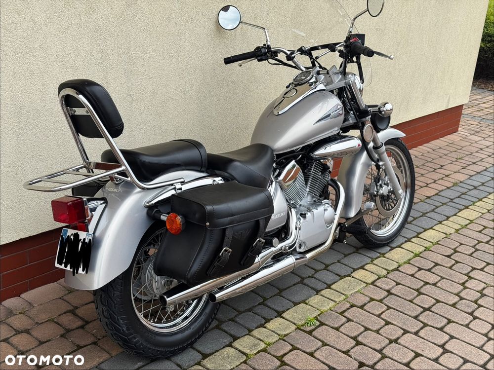 Suzuki Inny - 37