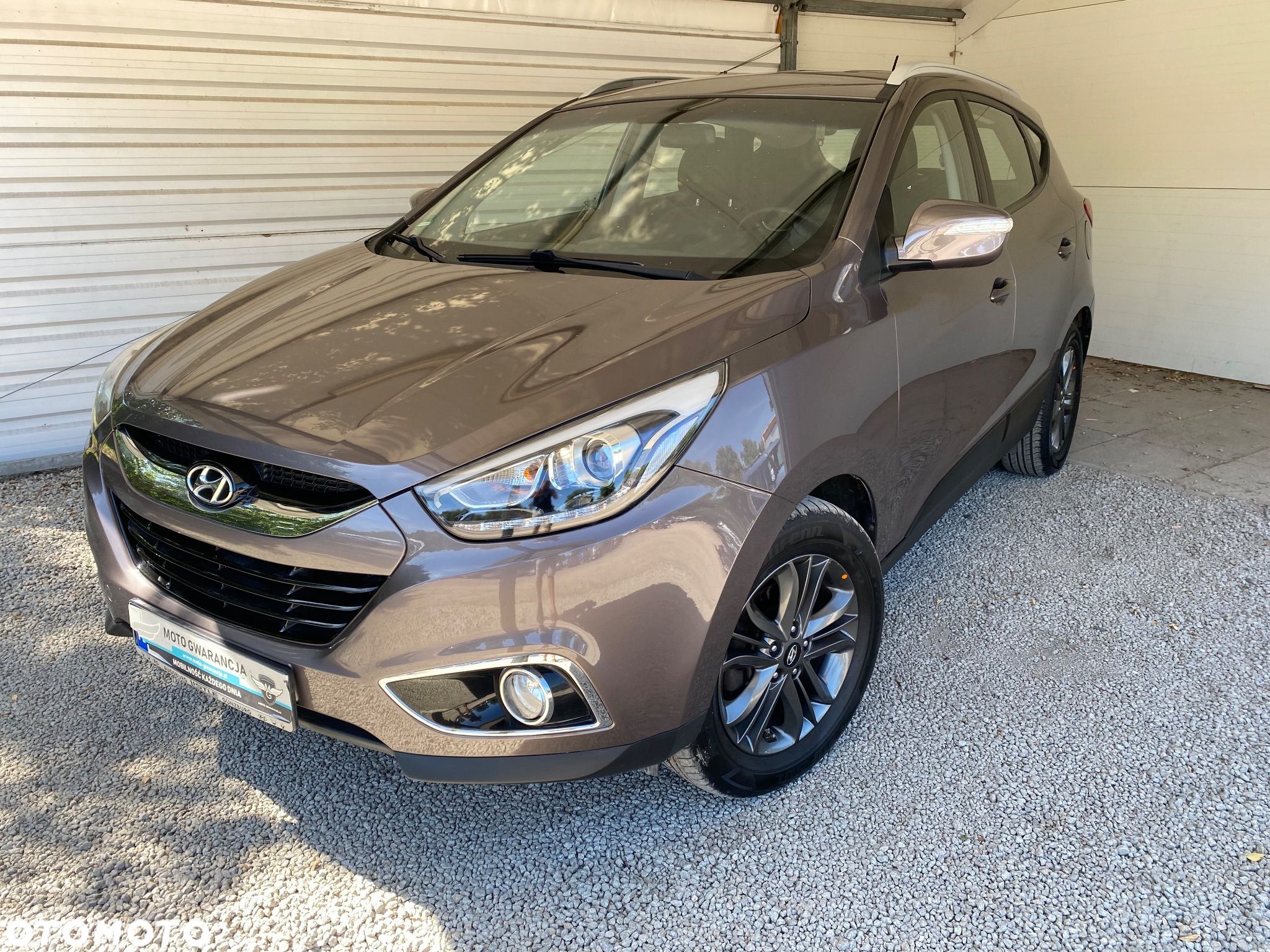 Hyundai ix35 2.0 CRDi 4WD Automatik Fifa World Cup Gold Edition - 1