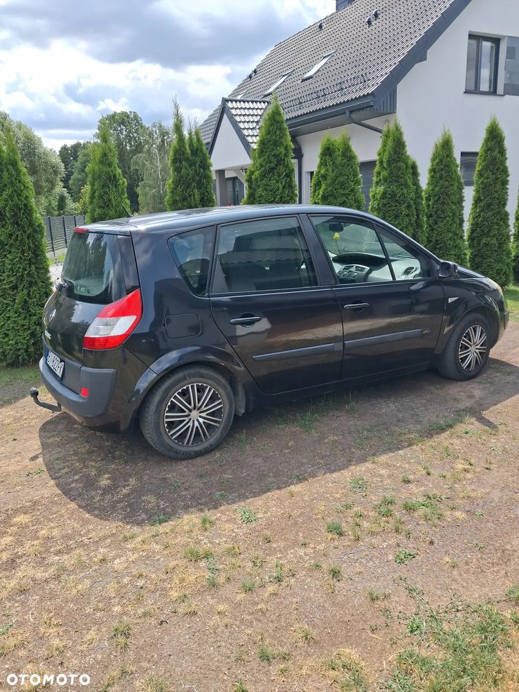 Renault Scenic - 2