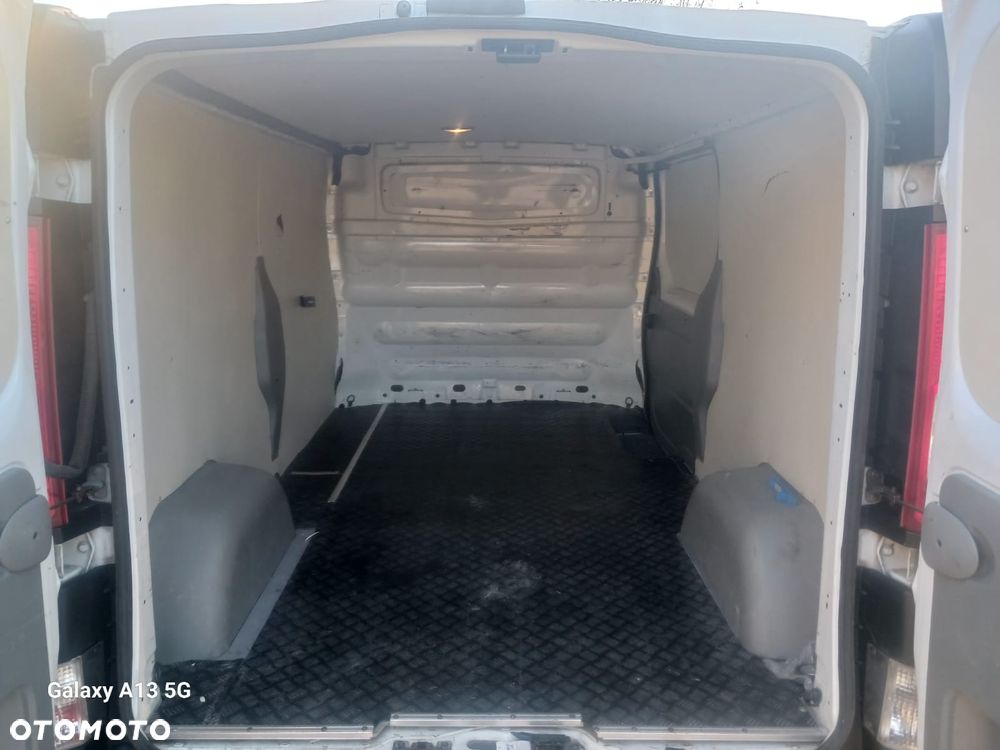 Opel Vivaro L1H2 - 11