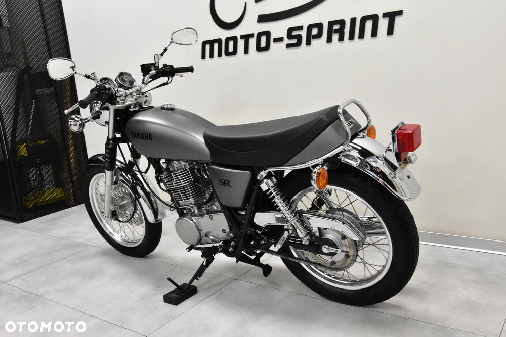 Yamaha SR - 7