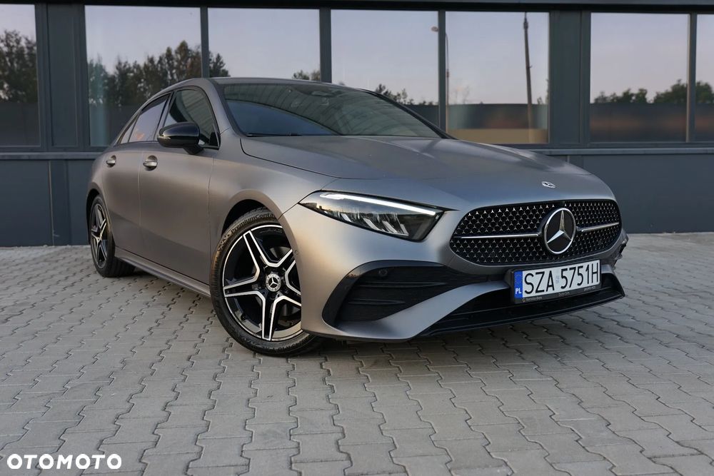 Mercedes-Benz Klasa A 180 AMG Line 7G-DCT - 14
