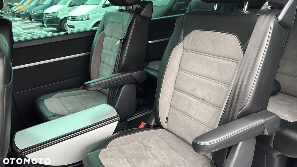 Volkswagen Multivan - 14