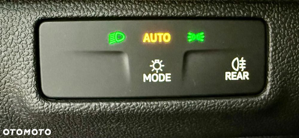 Volkswagen T-Roc - 18