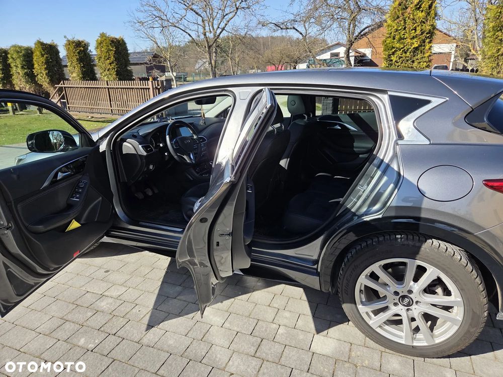 Infiniti Q30 1.6t Premium - 13