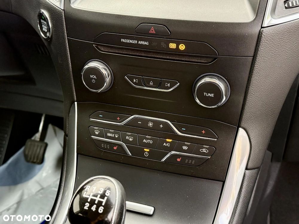 Ford S-Max 2.0 EcoBlue Titanium - 20