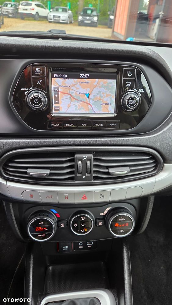 Fiat Tipo 1.4 16V Lounge - 24
