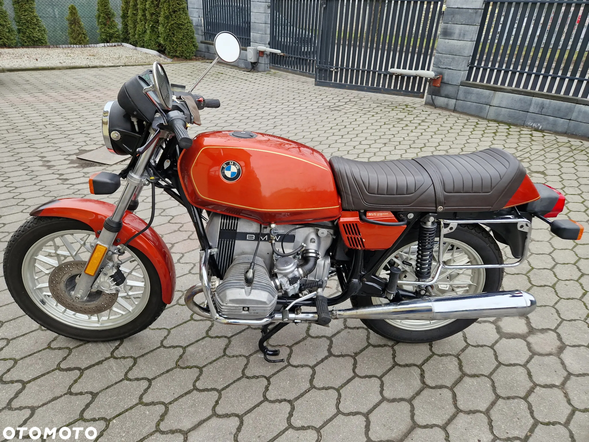 BMW R - 2